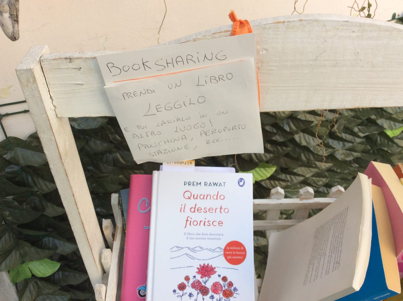 Book sharing a Montecatini Terme